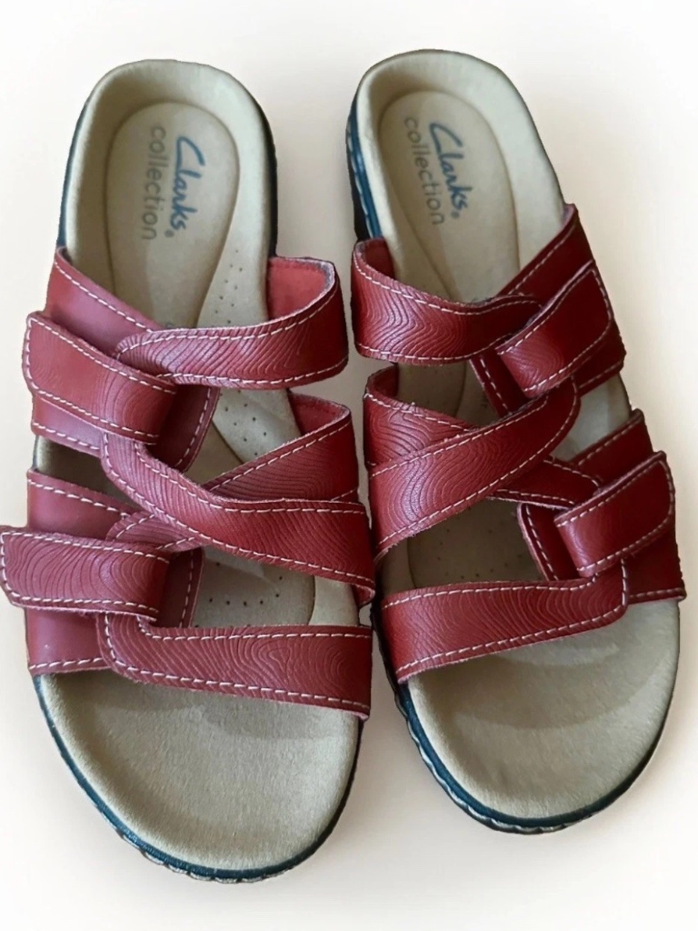🌹NWOB🌹 Clarks Sandals Size 5.5M